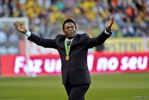 "Futboluň şasy" Pele: Futboluň ilkinji dünýä ýyldyzy aradan çykdy