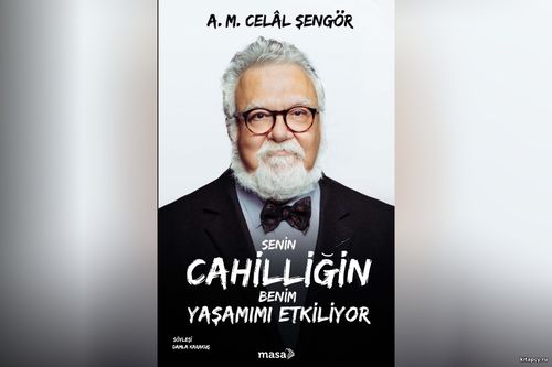 "Men her gün jahyllygymyñ astynda ezilýärin"
