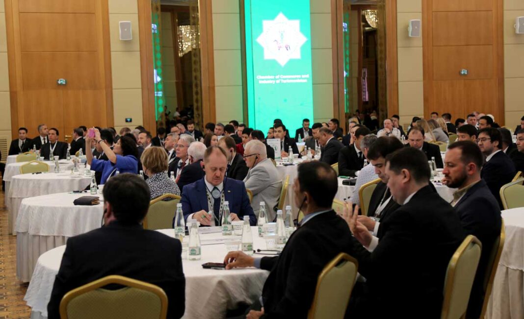 ift-2025-5X2A3459 Halkara maýa goýum forumynyň çäklerinde ikitaraplaýyn duşuşyklar geçirildi